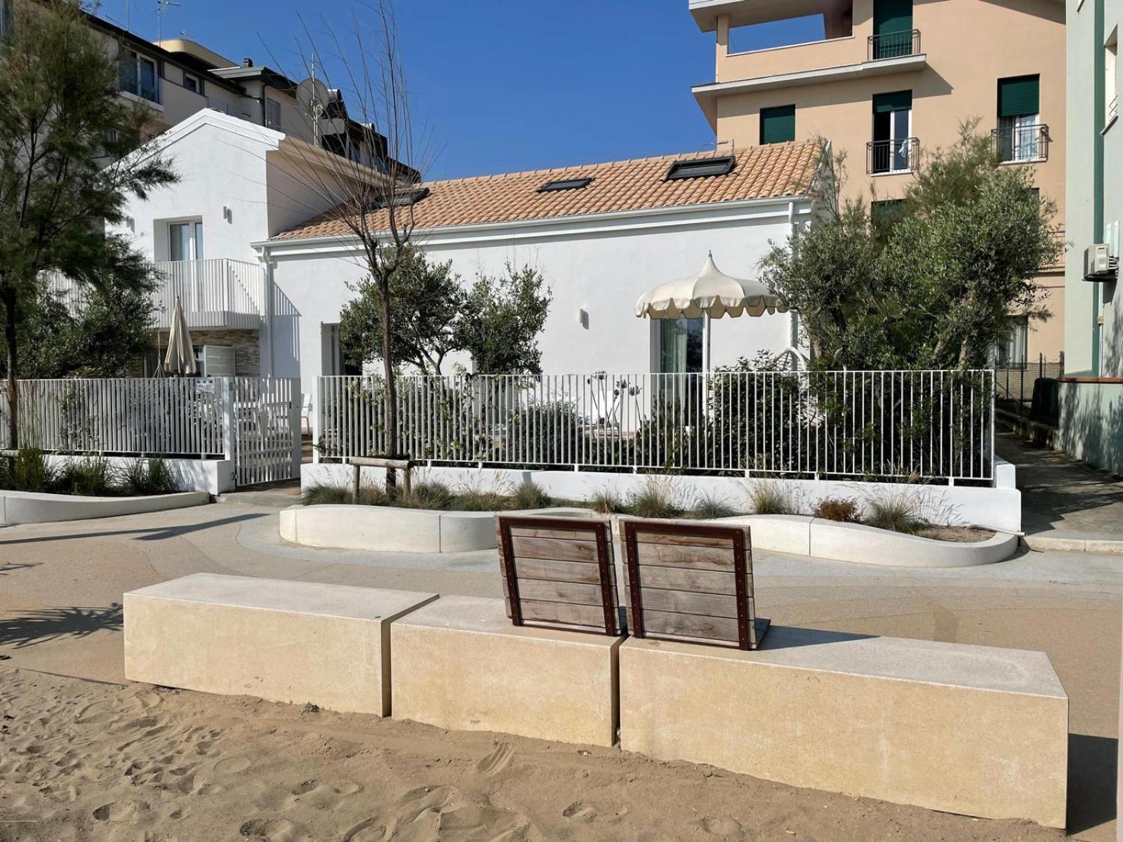 בלריה-איגאה מרינה Villa Le Agavi Luxory Beach Surfhouse מראה חיצוני תמונה